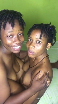 Black teens love pussy licking