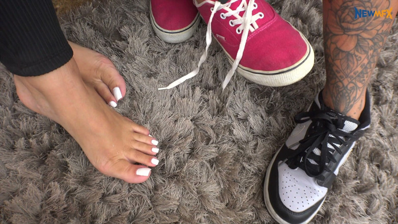NewMFX Feet: Ritorno in ritardo