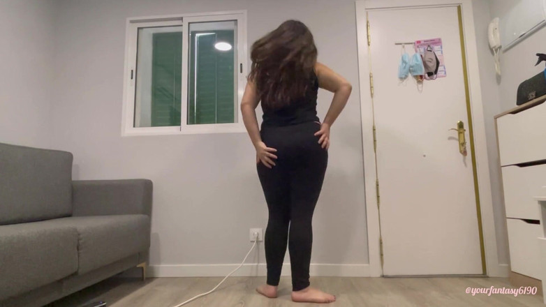 Your fantasy studio: Péter dans un legging noir
