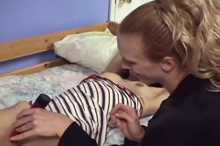 Radical Lesbian: Lesbian homemade