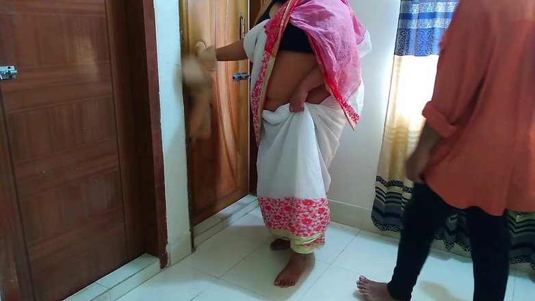 Aria Mia: Moti Gand Wali Jabardast Choda Apni Satule