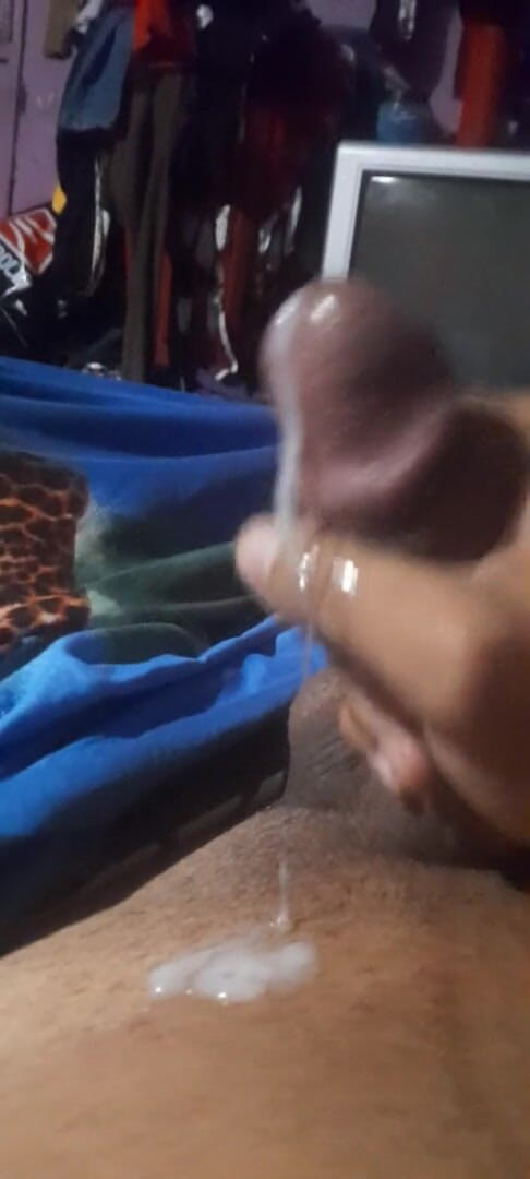 Latin sex 33: What a rich masturbation and with more sex.