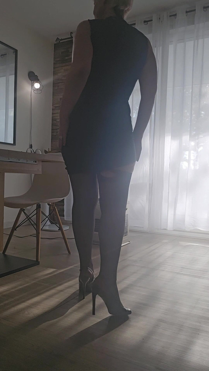 Sofy13: - Benimle Bu Kıyafetle Çıkardın.