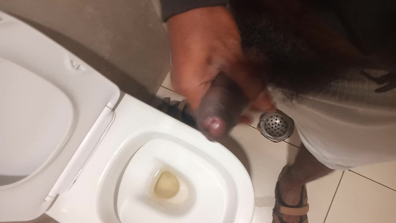 KUMBHA MANOJ KUMAR: Uma estrela sempre mostra diferentes expressões locais para o maior...