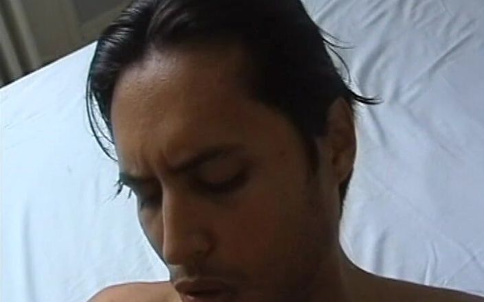 Gay 90's Vintage Porn: Faceci w gorącym uścisku # 4