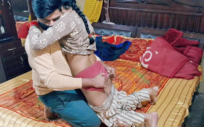 xshika: Indian Wife Xshika Doggystyle Fuck