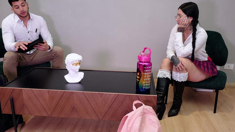 La Rola: After College I End up Fucking My Professor at His...