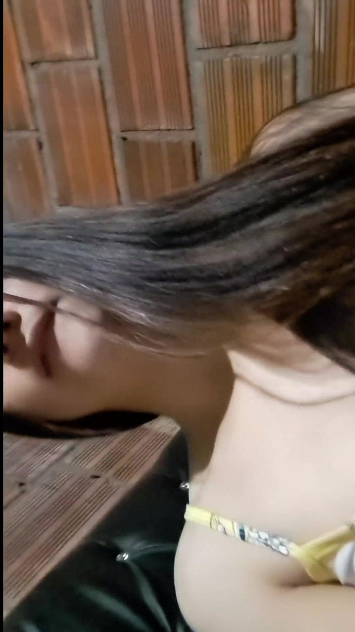 Yulieth Gomez: Yulieth Gomez Touching Me the Way I Love It