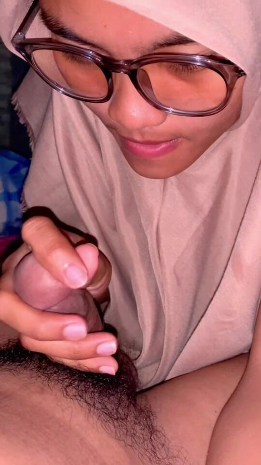 Indo Girl: POV Hyper Girlfriend's Sex Is Different