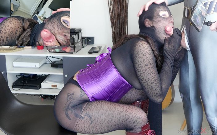 Nylon Xtreme: Katy kat lagi pamer memeknya pakai stoking nilon