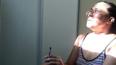JasmineJade: Testování osvětlení pro kouření klipy..... Nejlepší, když je slunečný den,...