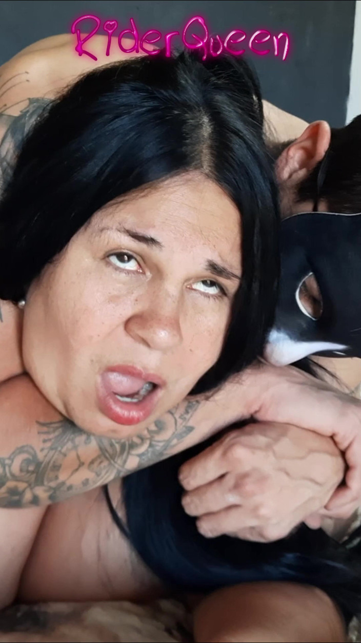 Only Riderqueen BBW Step Mom Latina Alone: Riderqueen scopata, video per fan e follower