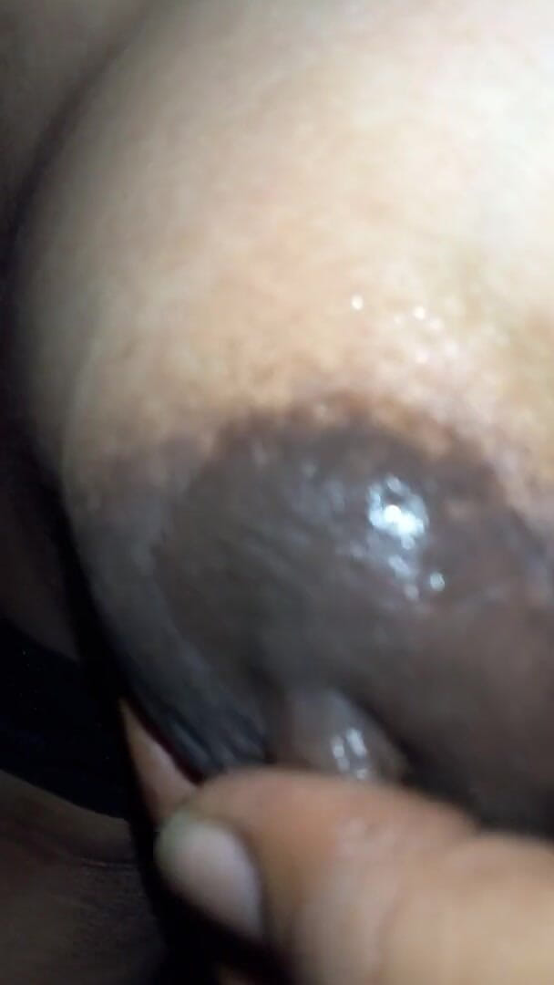 Shaliny: Schmutzige tamilische ehefrau fickt mit unbeschnitten einem schwanz