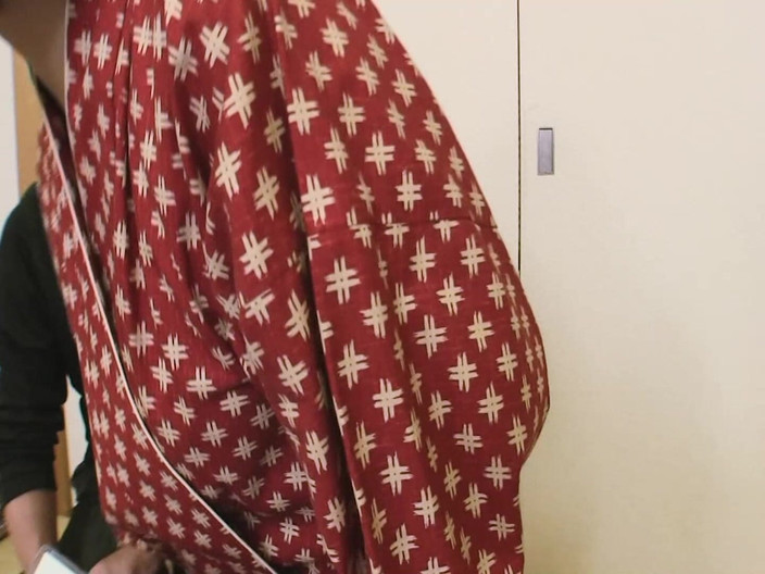 JAPAN IN LOVE: 日本热辣少女日本小奶子少女的毛茸茸的阴户被精液填满