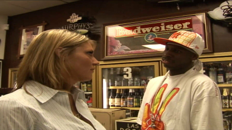 Onlyvids: Kayla Cam är en kåt MILF på jakt efter en stor...