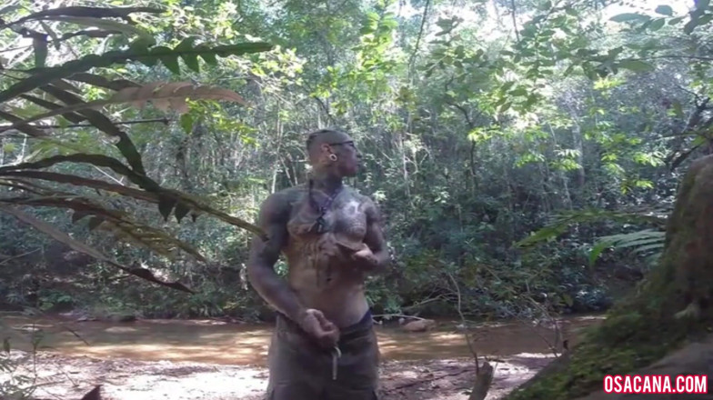 World Gay: Handjob in the Waterfall Cumming with Soft Cock