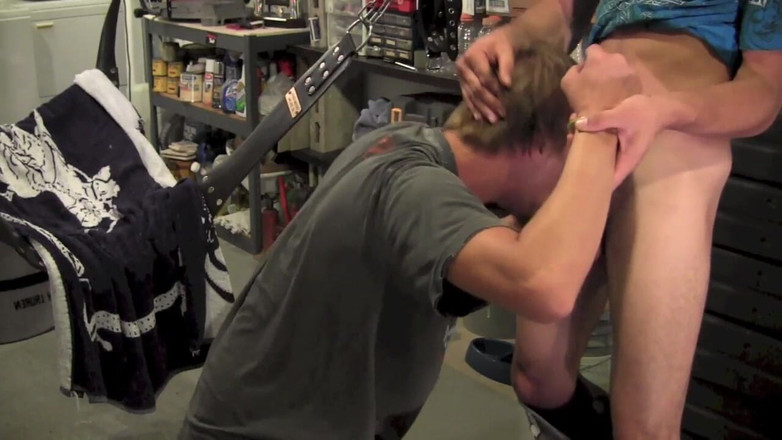 Dream Boy Bondage: Pizza Boy - Chapter 1