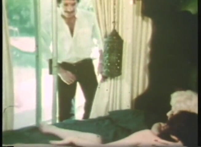 Vintage Usa: Vintage hairy pussy fucking big cock sucking threesome party