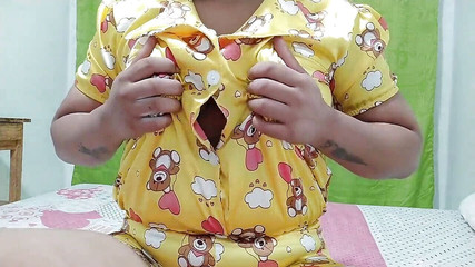 Pikaa6: Teen latina s velkým zadkem šuká velký péro svého nevlastního bratra