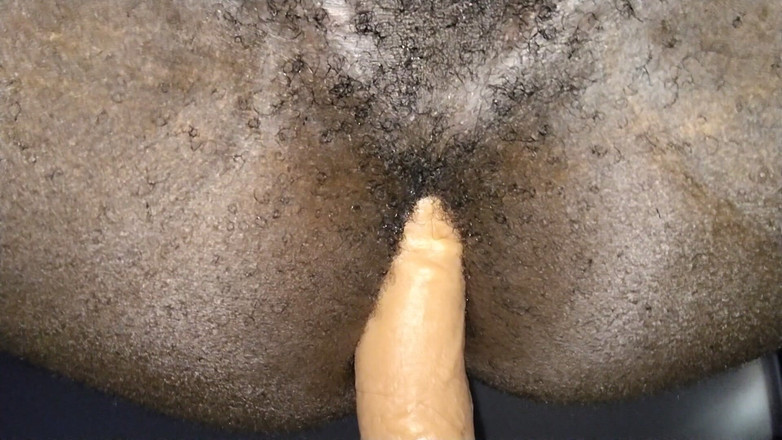 Dickrnrn69: Trebuie să mă fut
