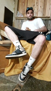 dalam Sepatu Kets Nike