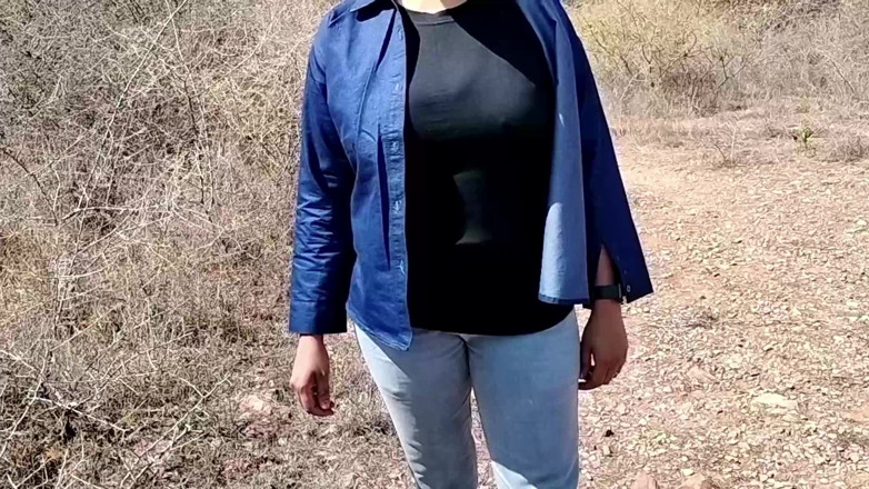 Yourdidipriya: jangal men moot rahi larki ko kutiya banaaya gaya aur...