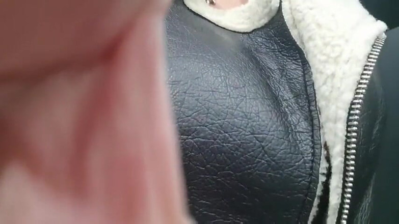 Sunny Loveli: Open big tits close