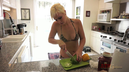 ATK Fans (Girlfriends): Un día en la vida de Tara Lynn Foxx - parte 2