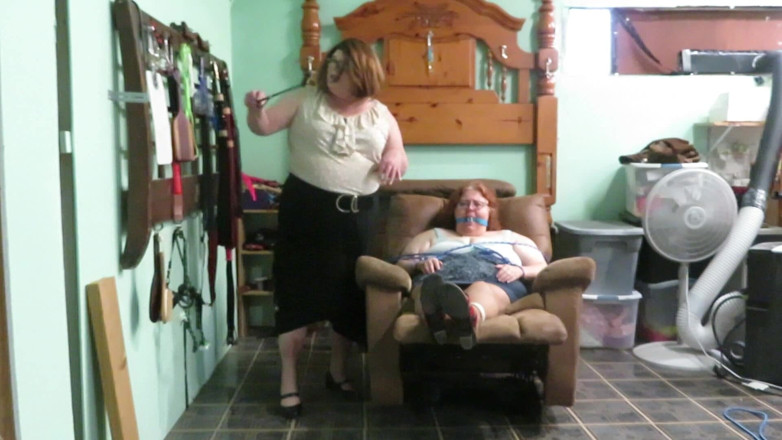 BBW nurse Vicki adventures with friends: Partea 2 a domnișoarei mele în primejdie