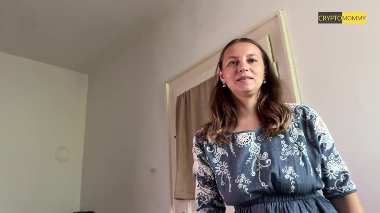 Crypto Mommy: Femdom sezení na celém obličeji