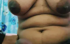 오늘 핸잡을 해주는 배다른 여동생
