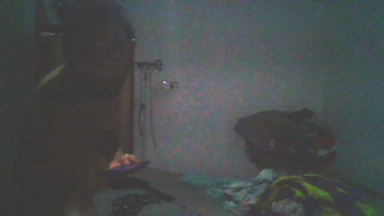 Tina Baby: Za sceną kurwa pokojówki