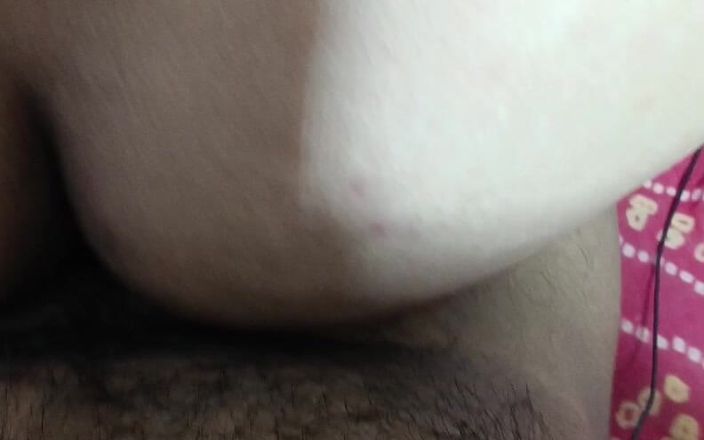 Hot_girl: Punjabi bhabhi sẽ đụ vào âm hộ của cô ấy