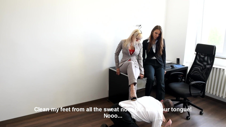 Czech Soles - foot fetish content: 사무실 이중 발 지배