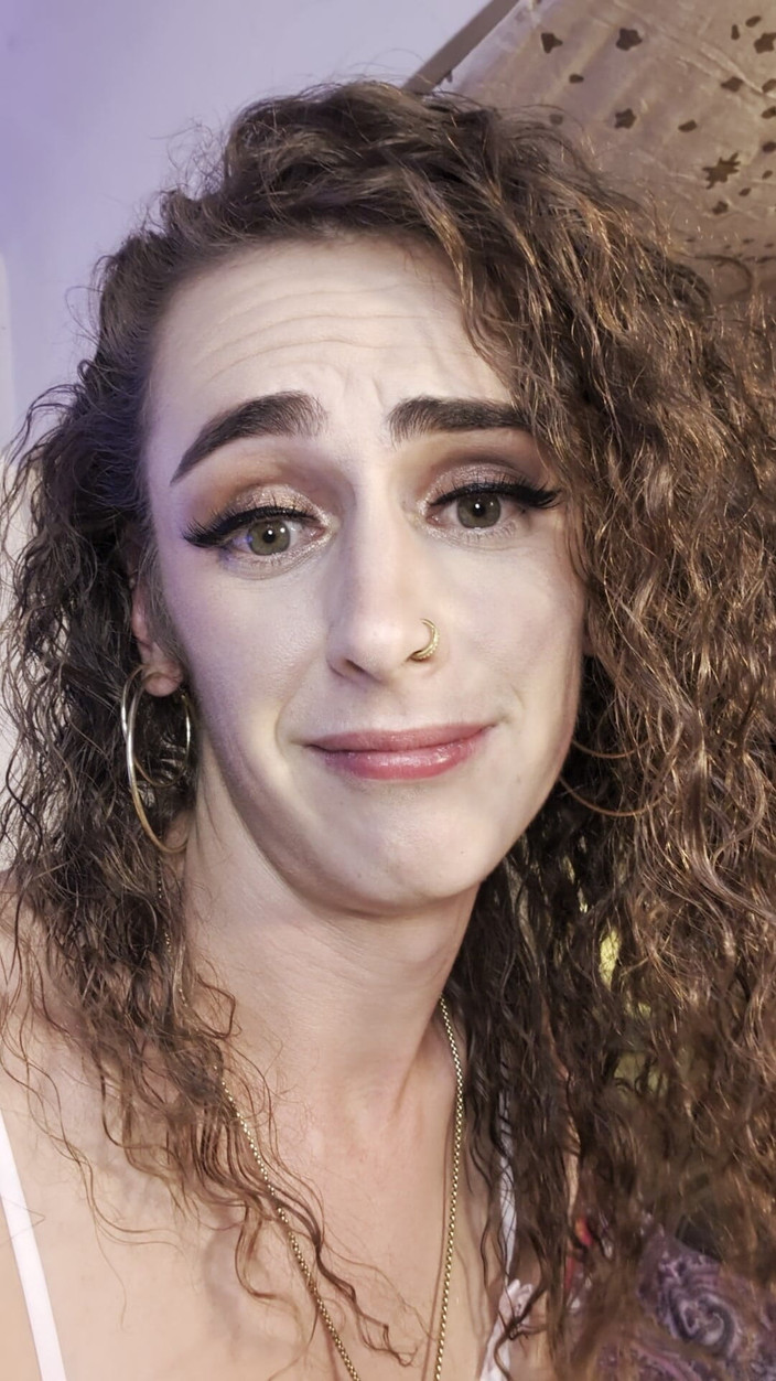 CecexoMonroe: अपने छोटे छोटे लंड से हस्तमैथुन करना - cece monroe मौखिक हस्तमैथुन के साथ छोटा लंड हिलाना