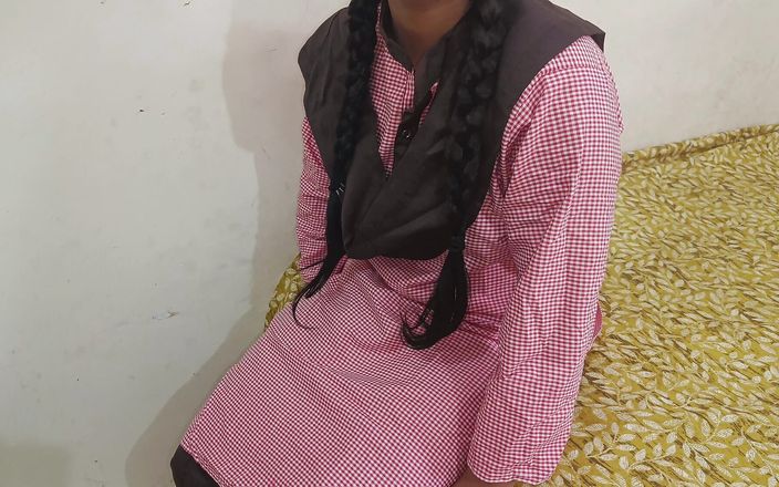 Sakshi Pussy: Деревенскую студентку обманули, трахнули и засунули ее член в рот