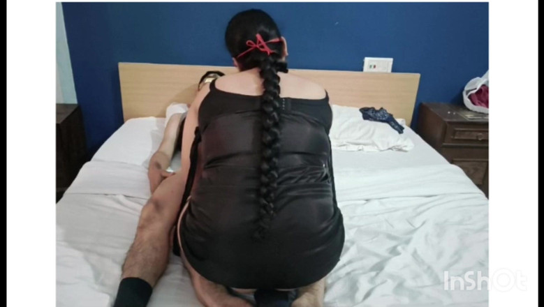 Sexgarl84: God nyårsdag, ha kul med svägerska på hotellet, röst på...