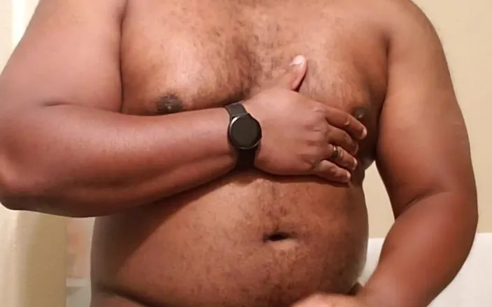 MrGoudreauXXX: Masturbating bear BBC part 60