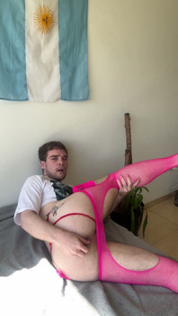 Roztomilý Femboy V Síťovaných Punčochách Šuká Svůj Bubble Butt a Sténá - 4/30 Dní anální Výzva
