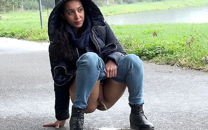Puffy Network: Hoodwinked by Got2Pee where girls come to piss
