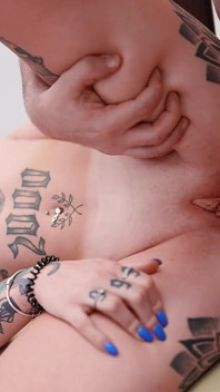 Sexy blonďatá princezna 69 Mám svou práci v zadku