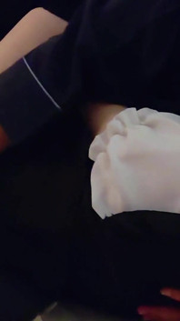 Amateur POV a Cute Maid Gives You Plenty of Service. Climax with Cunnilingus While Holding the Cock. Cosplay. Creampie. Blowjob.