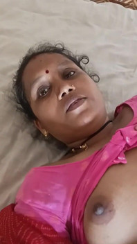 Video van Desi Bhabhi Gudinya's