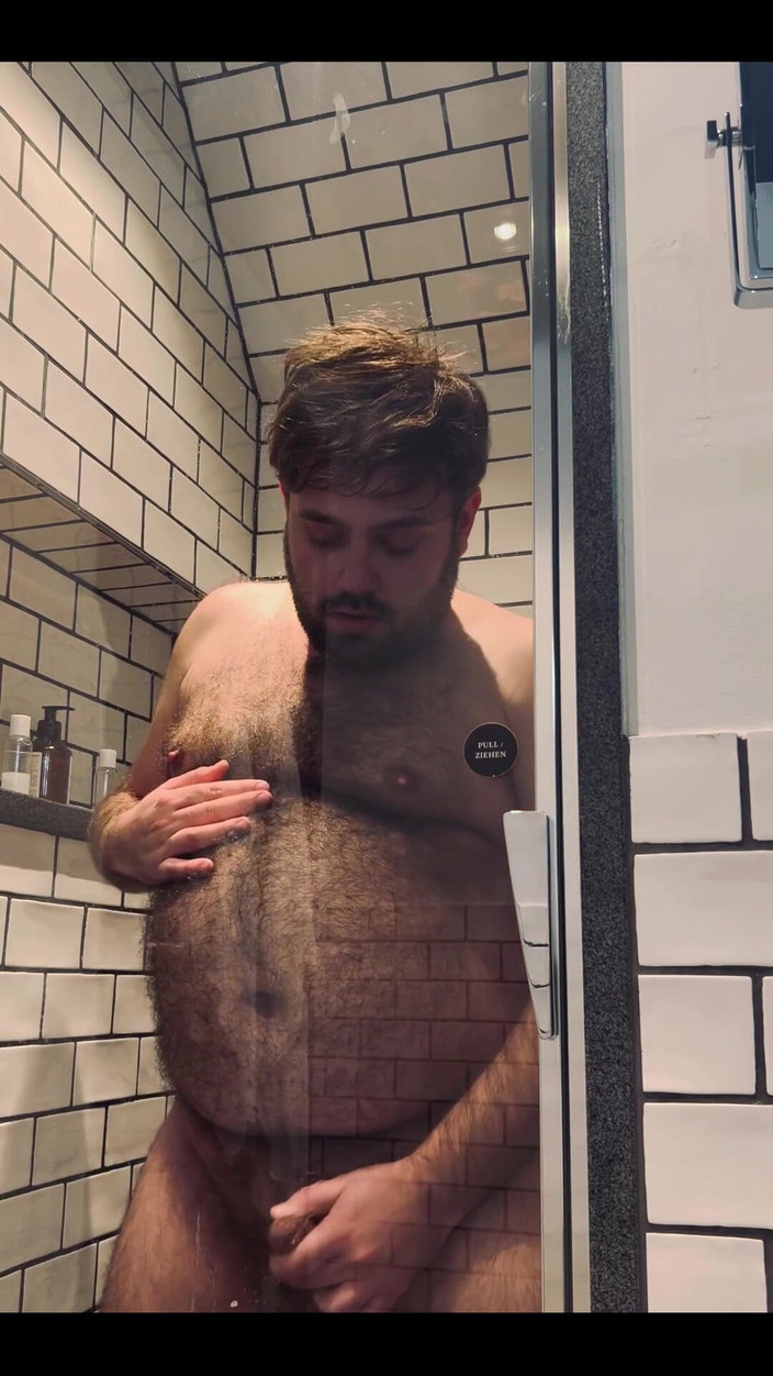 BearSmallCZ: Berlin khiến tôi phát điên