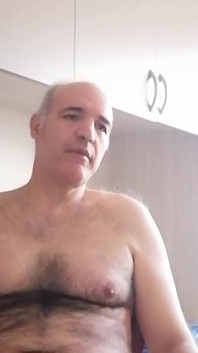 Michele quer porra de seu professor de academia