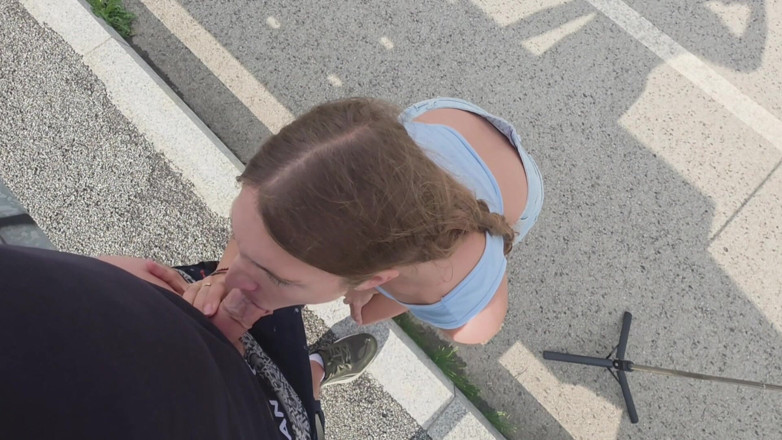 JonDickFlash: Přistižen při sexu na dálnici, kouření a sex