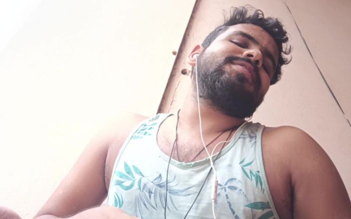 IsmaatDeva: Devor, Who Got with Her Youthful Charm, Went Alone with...