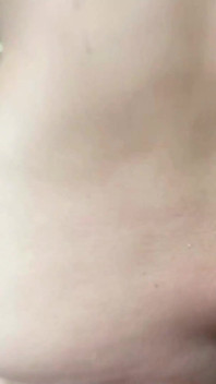 Exotická nevlastní sestra Sofia potřebuje jízdu na penisu svého nadrženého nevlastního bratra s obrovským penisem plným mléka.