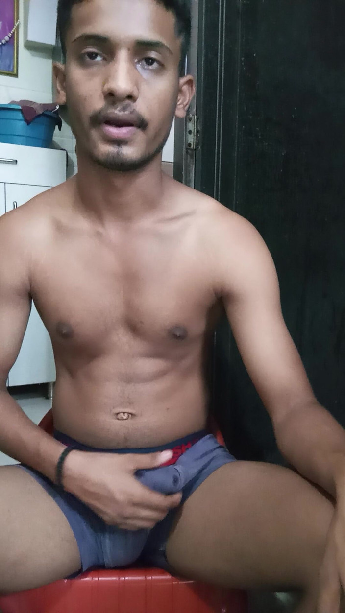 Curlyboy: 인도 젊은 남자 마사지 큰 에 웹캠