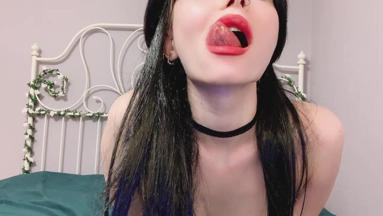 Dirty slut 666: Si rambut coklat dengan tetek yang dingin melakukan muka Ahegao...